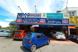 Bengkel kereta di Alor Setar, Malaysia