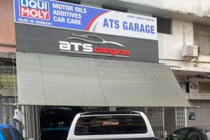 Bengkel kereta di Lahad Datu, Malaysia
